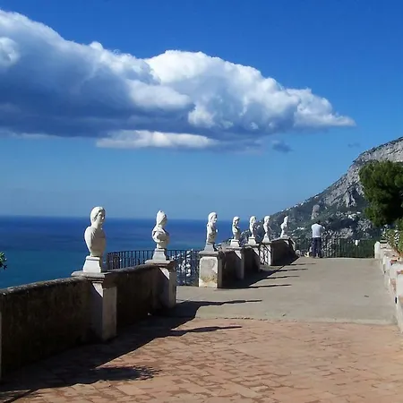A Due Passi Sorrento فندق مبيت وإفطار