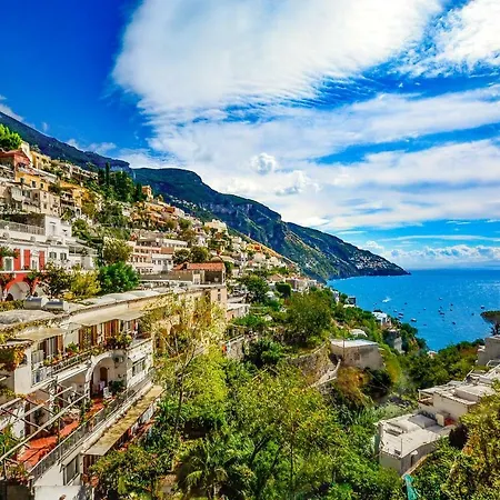A Due Passi Sorrento Bed & Breakfast *